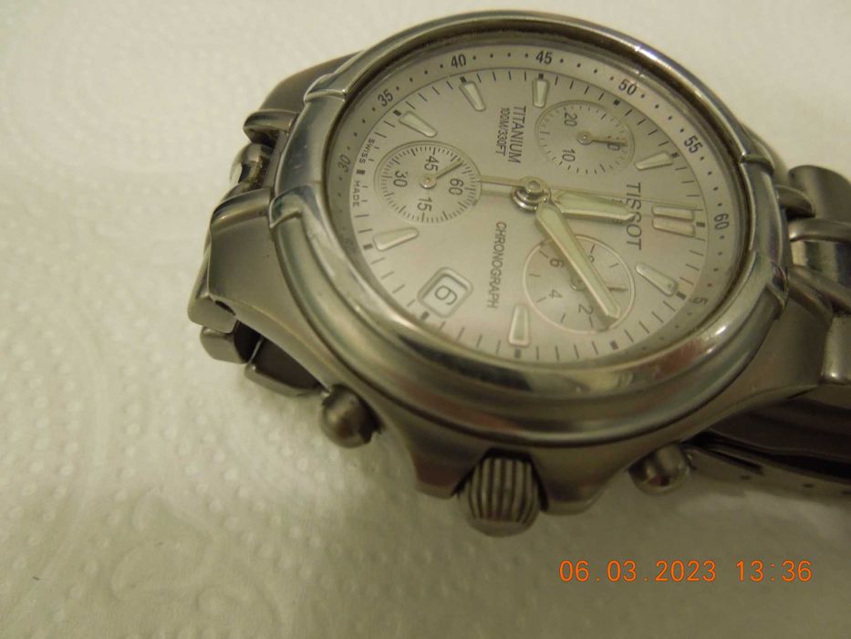zegarek tissot tytanowy