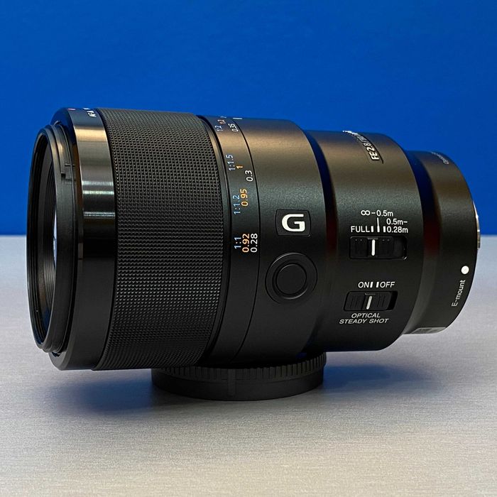 Sony FE 90mm f/2.8 Macro G OSS
