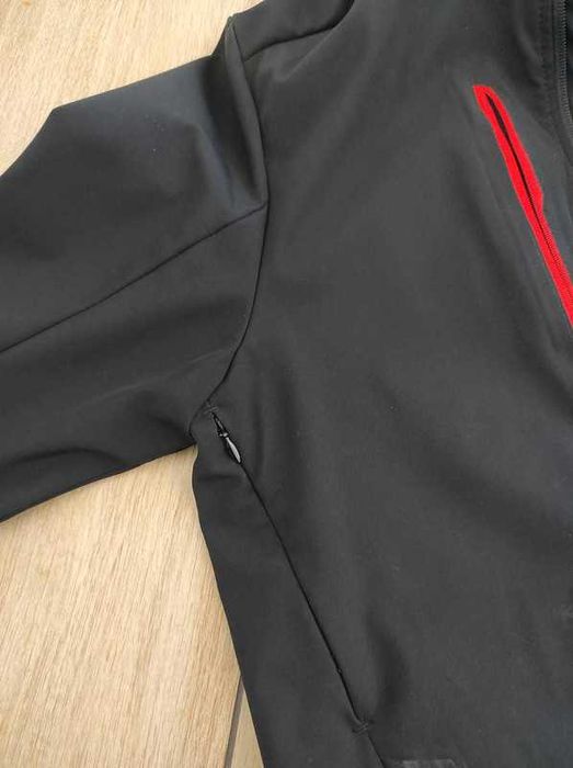 Kurtka 4F black/red