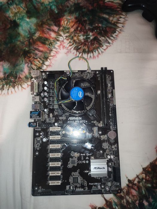 Материнская плата ASRocK майнинг версия H110 PRo BTC+