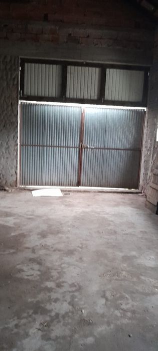 Armazém À-Dos-Francos