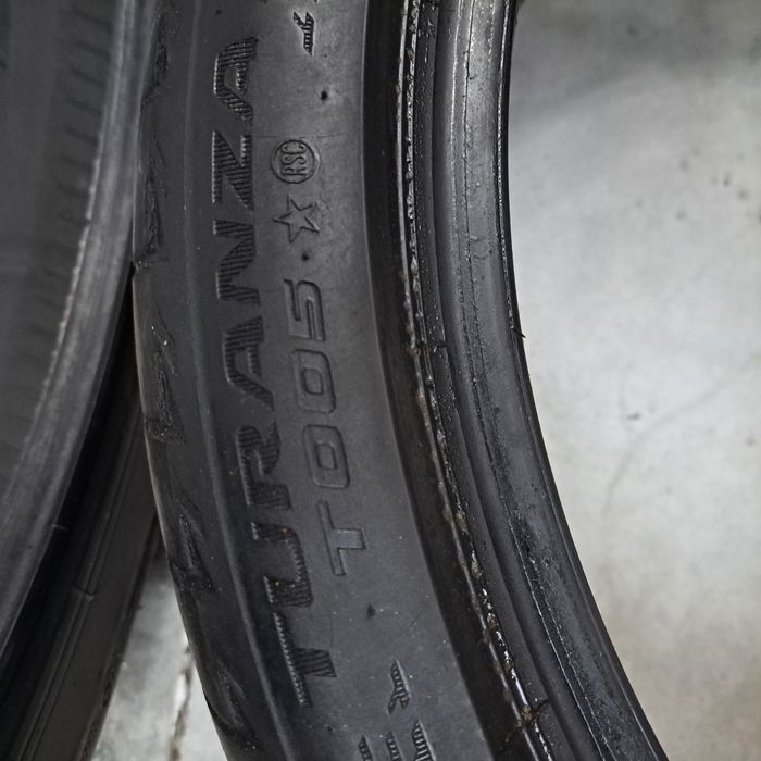 2 pneus 225 40 R19 Bridgestone Turanza RFT