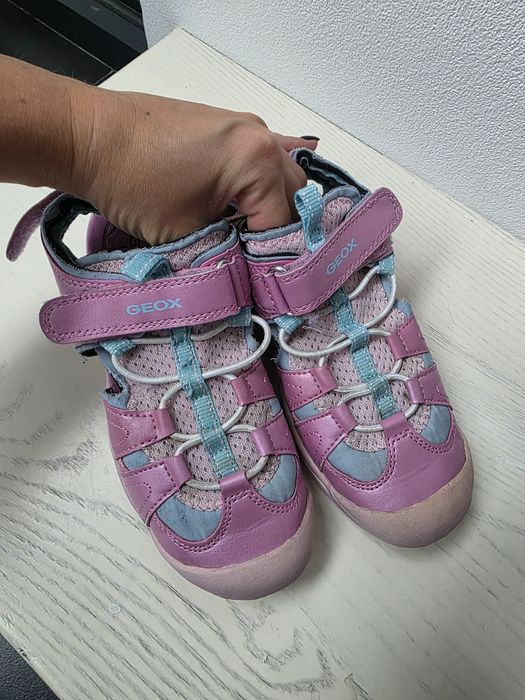 Sandały pólsandały dziewczęce geox 33