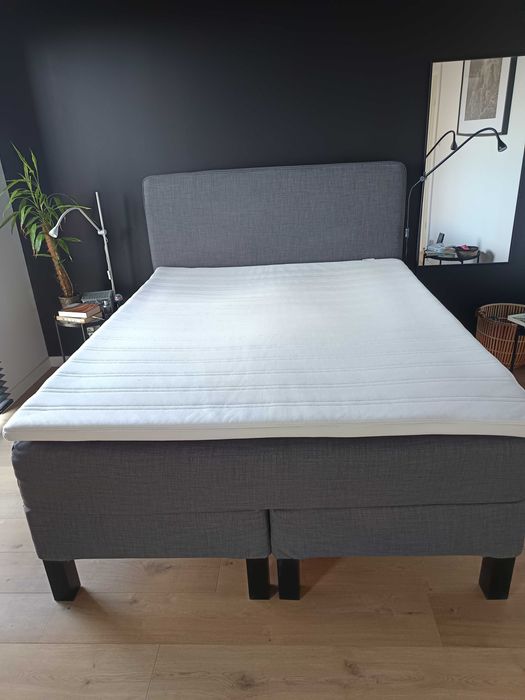 Łóżko kontynentalne 160 x 200 DUNVIK z materacem