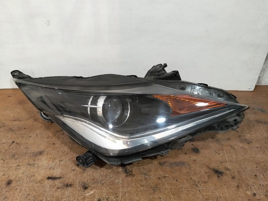 Farol Toyota aygo ótica direita 2016