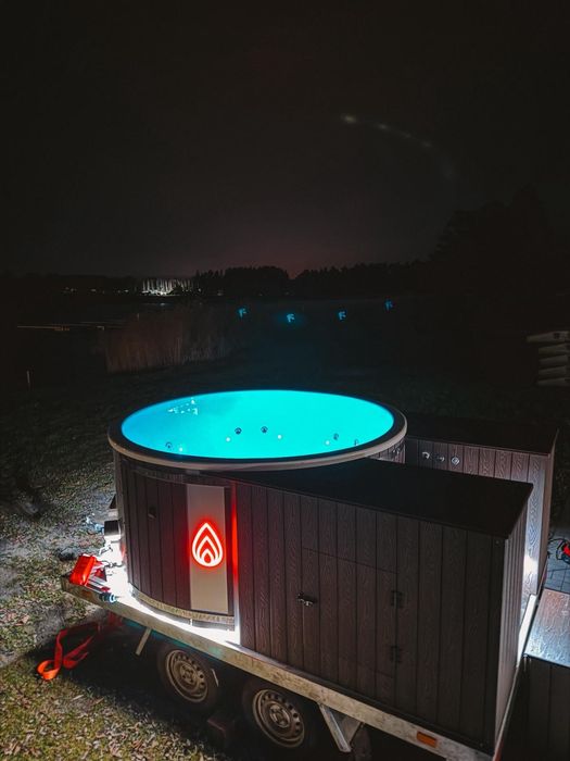 Balia bania jacuzzi mobilna na wynajem 10 osób