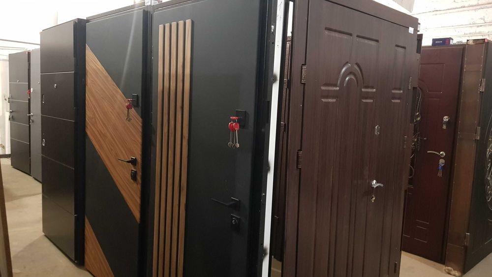 Вхідні двері металеві двері нові і бу бметаллические входные двери б у