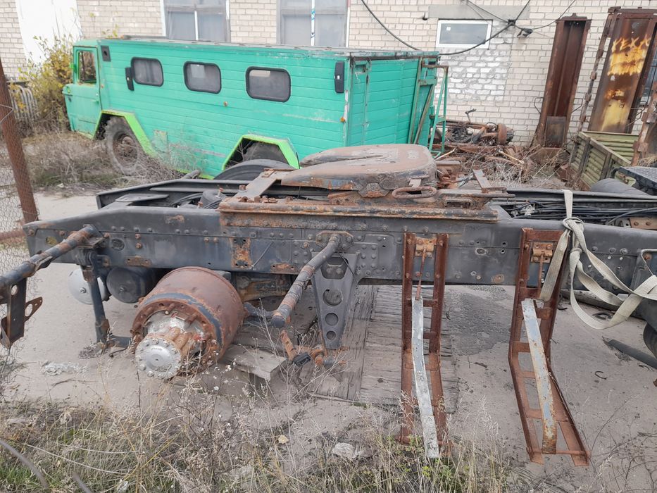 Man 19.403. Рама , задній міст, передня балка, сідло.