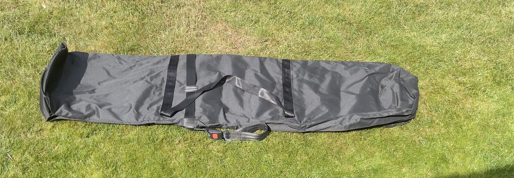 Nowy pokrowiec Skoda na narty - 4 pary nart