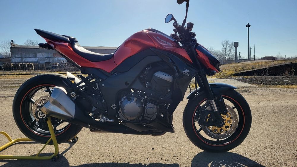 Kawasaki Z1000 2015p.
