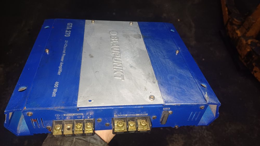 Автомобильный усилитель 400 вт