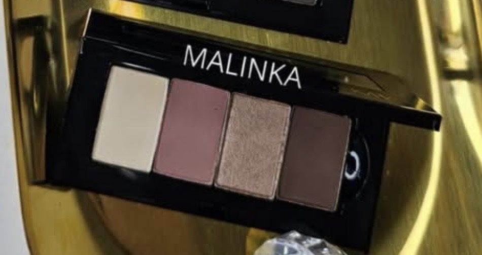Paletka magnetyczna Petite Mary kay + 4 cienie do powiek Mary Kay