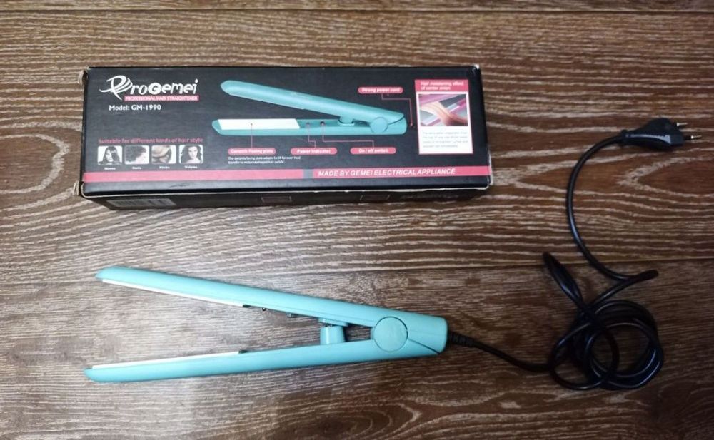 Утюг утюжок для волосся ProGemei GM-1990