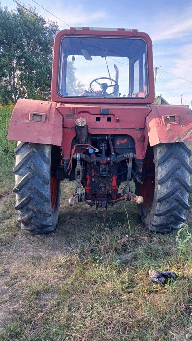 Продам  МТЗ  82  .