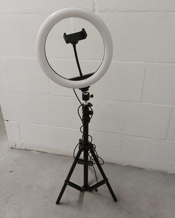 Oportunidade - Tripé Ring Light Novo - Ligue para Saber mais