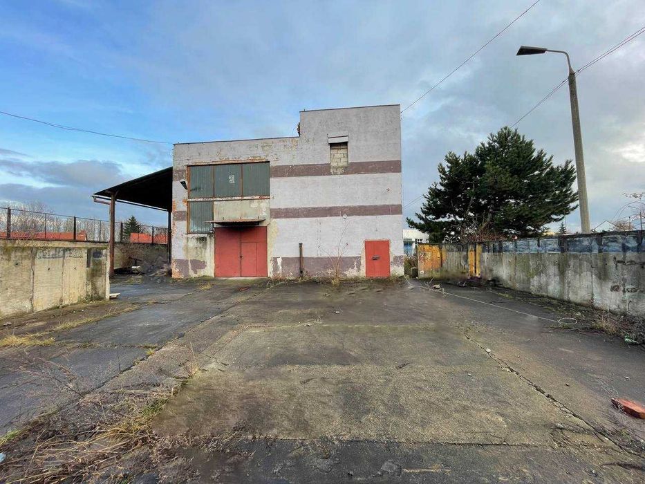 Wysoka hala magazynowa