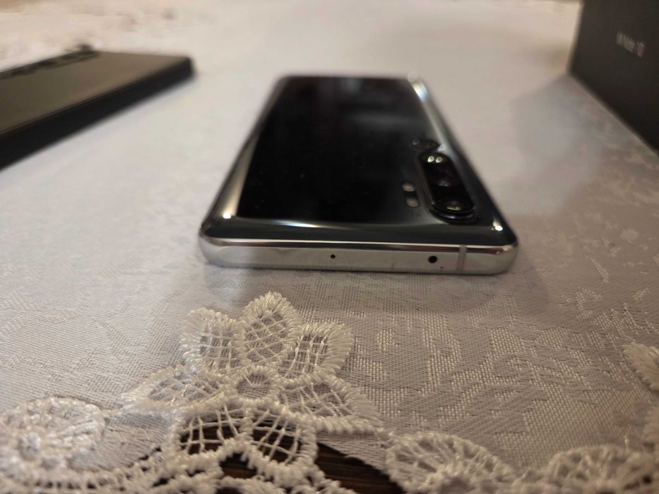 Smartfon Xiaomi Mi Note 10, 6GB RAM, 128GB ROM od kobiety