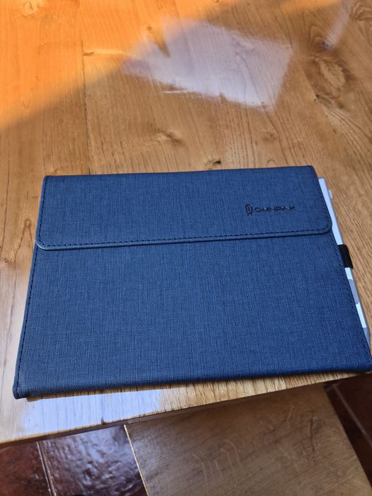 Microsoft Surface Go