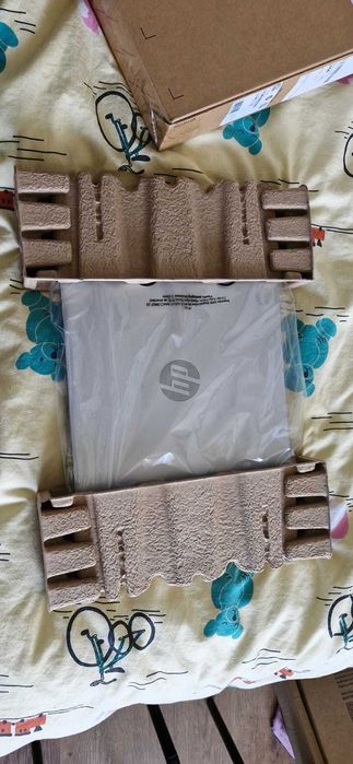 Vendo Portatil 17.3 HP Ryzen 5 7520U 8GB LDDR5 HD 512GB Novo na caixa