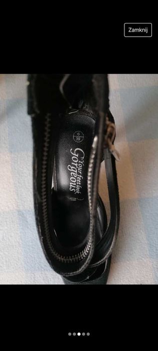 Szpilki czarne  na zameczku