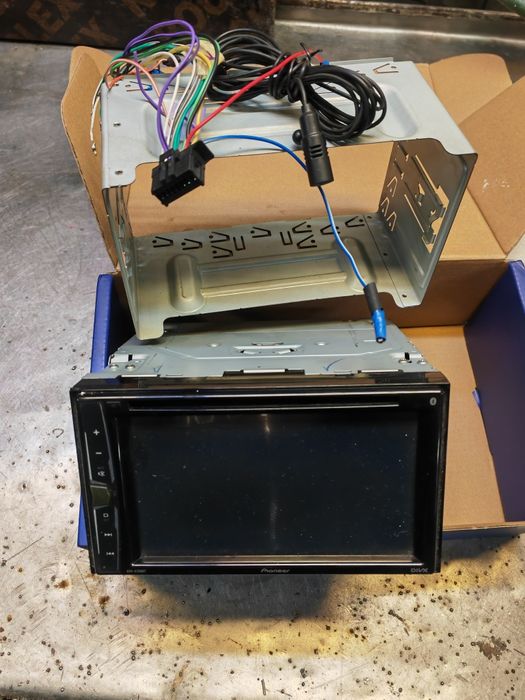 Radio 2din Pioneer avh-a200bt