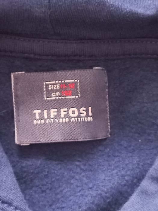 Худі для хлопця.