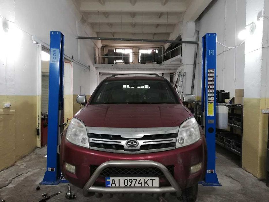 Підйомник автомобільний підіймач гідравлічний 4т Launch Power Lift