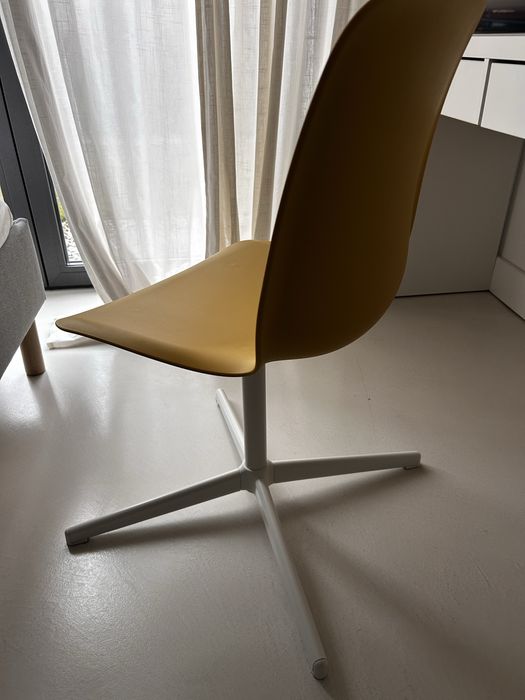 Krzesło dla dzieci IKEA