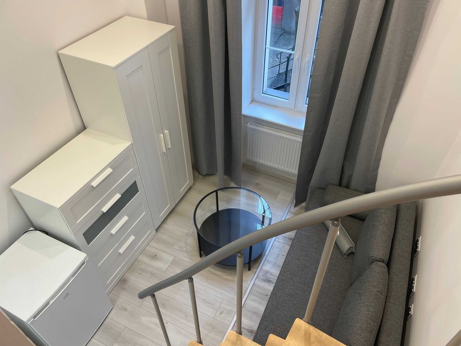 Do wynajęcia kawalerka z antresolą w centrum Katowic - Widok 5