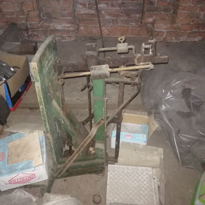 Sprzedam starą wagę