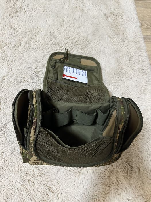 Продаю косметичку нацесер військову