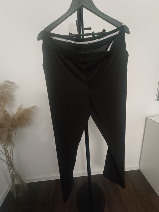 Sprzedam garnitur męski