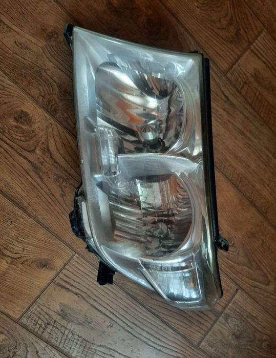 Капот Тойота Ленд Крузер 200 Toyota Land Cruiser