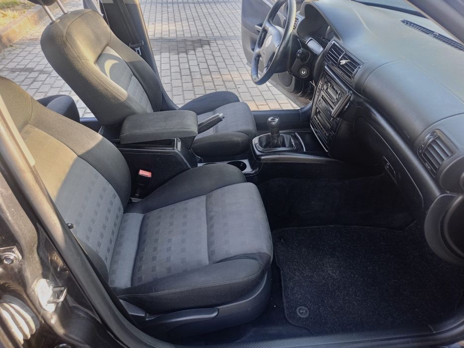 Mam na Sprzedaż Samochód osobowy Marki VW Passat B5 Kombi