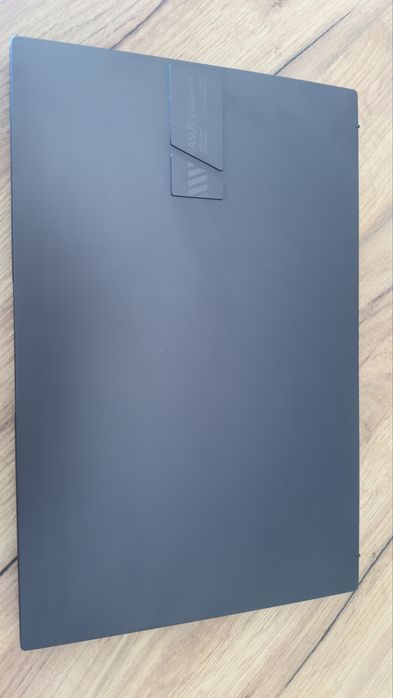 ASUS VivoBook M3502QA
