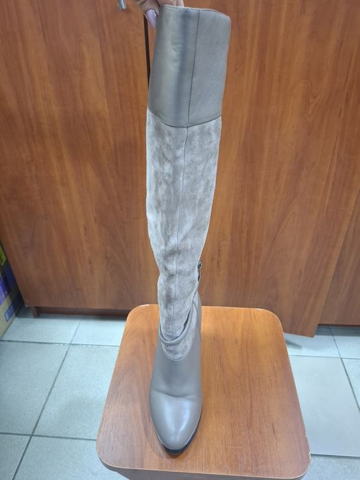 Жіноче зимове взуття