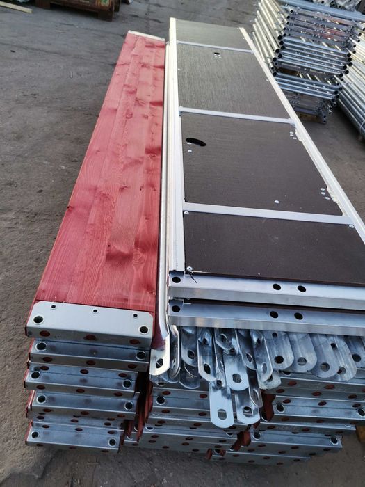 Rusztowanie fasadowe plettac pletak 200 m2