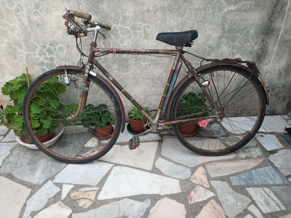 Bicicleta Antiga com 56 anos