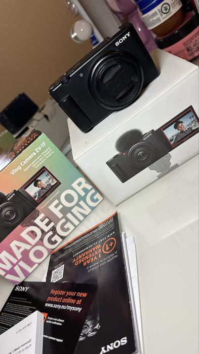 Camera Sony zv-1f