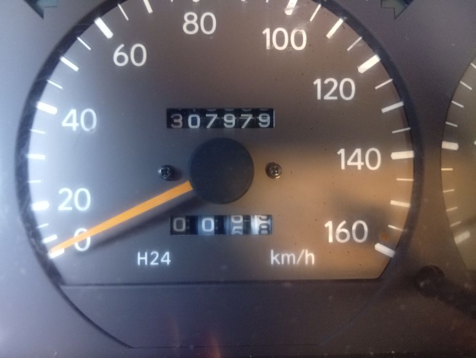 Toyota Hiace de 1999 boa de mecânica — photo 3