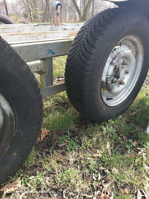 Sprzedam przyczepę podłodziową DMC do 2000 kg