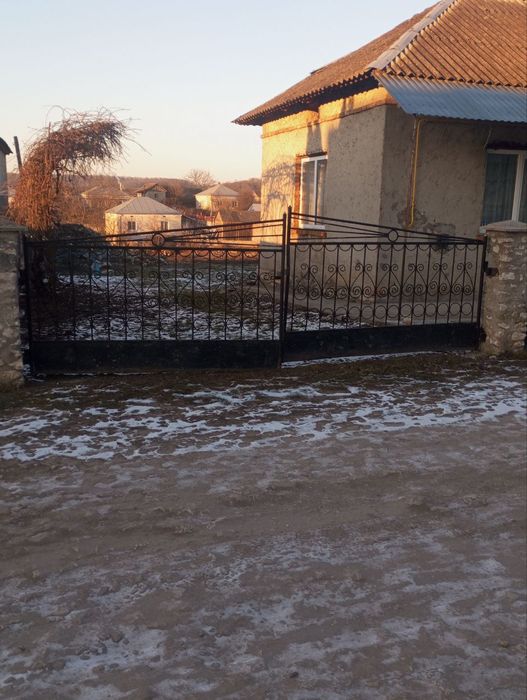 Продаєся будинок у с.Романове село
Одноповерховий будинок у с. Рома