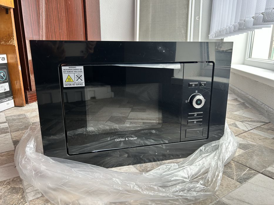 Вбудована мікрохвильова піч Gunter & Hauer EOK 20 BL