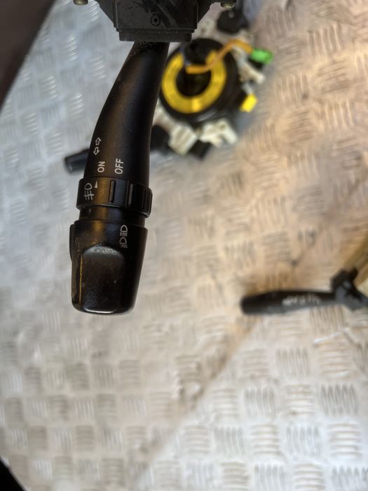 Переключатель поворотов дворников Киа черато kia cerato 08год