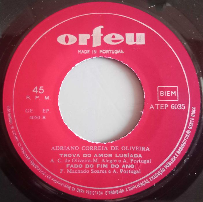 Adriano Correia de Oliveira - - - - - Fados de Coimbra - - - - - EP