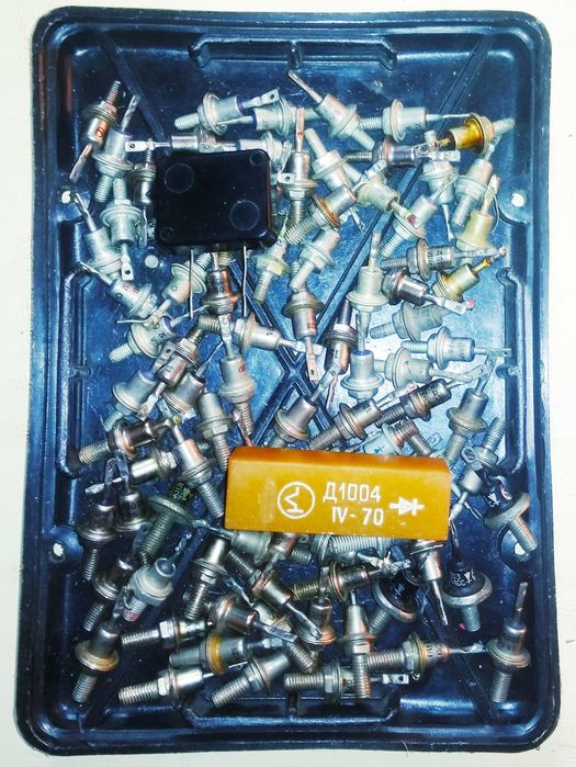 Сил.тиристоры. Тиристоры, симисторы, диоды, стабилитроны ср.мощн. СССР