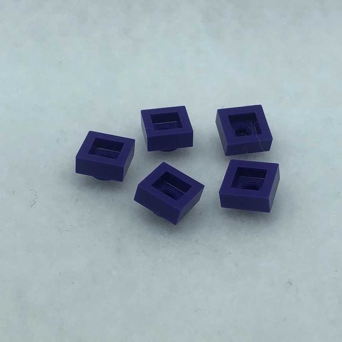 LEGO Płytka 1x1 ciemny fioletowy 3024