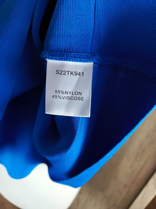 Sukienka rozkloszowana midi Sosandar M