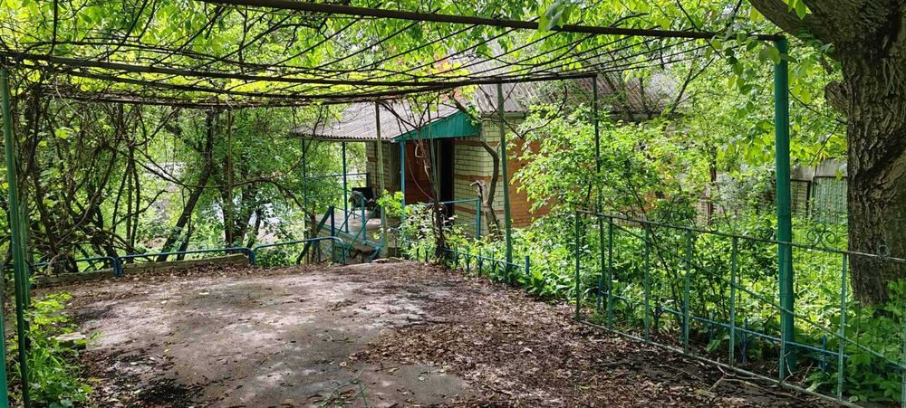 Продам дом двухэтажный, г. Люботин, Харьковская обл