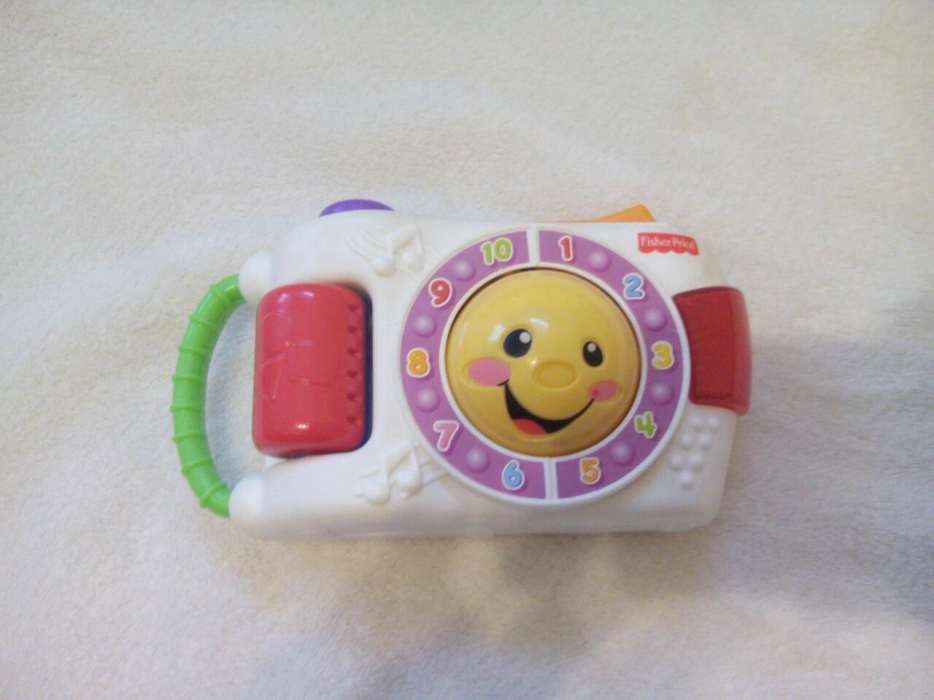 Fisher Price gadajacy aparat fotograficzny